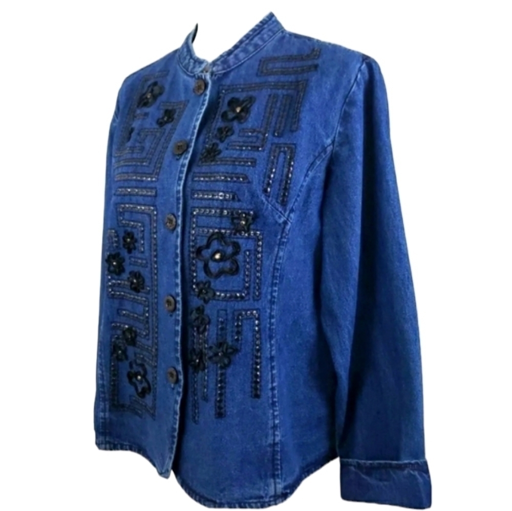 Hannah~Woman Size L~Blue Denim Embroidered Jacket Large Unlined 100% Cotton.